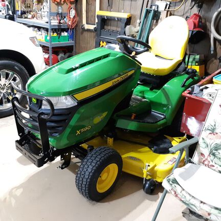 2020 John Deere X590 Garden Tractor