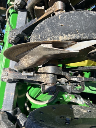 2015 John Deere 1990 Air Seeder