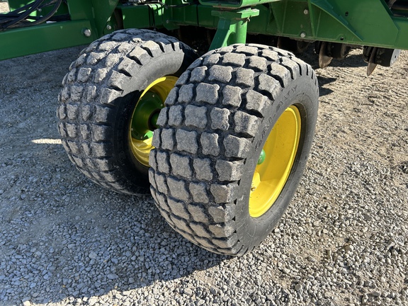 2015 John Deere 1990 Air Seeder