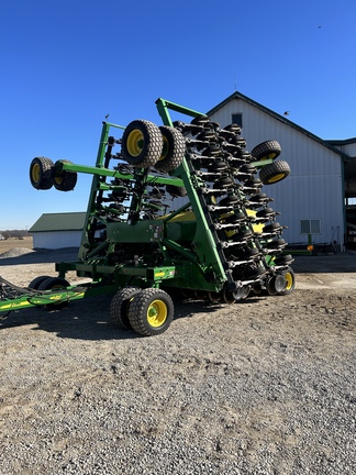 2015 John Deere 1990 Air Seeder