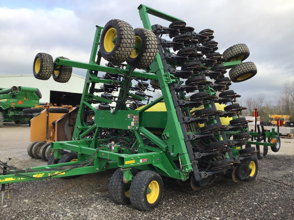 2015 John Deere 1990 Air Seeder