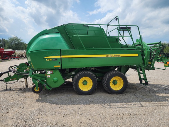 2021 John Deere L341 Baler/Big Square