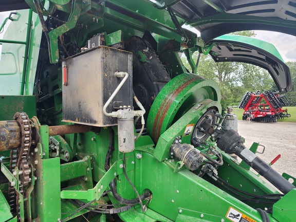 2021 John Deere L341 Baler/Big Square