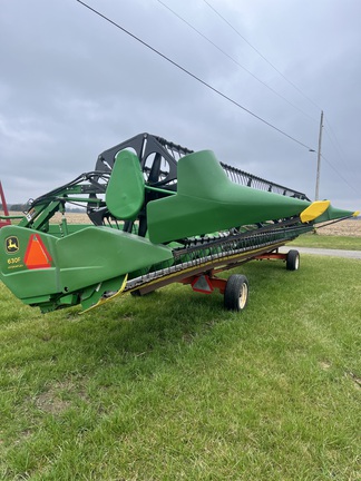 2005 John Deere 630F Header Combine