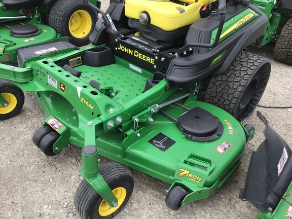 2022 John Deere Z970R Mower/Zero Turn