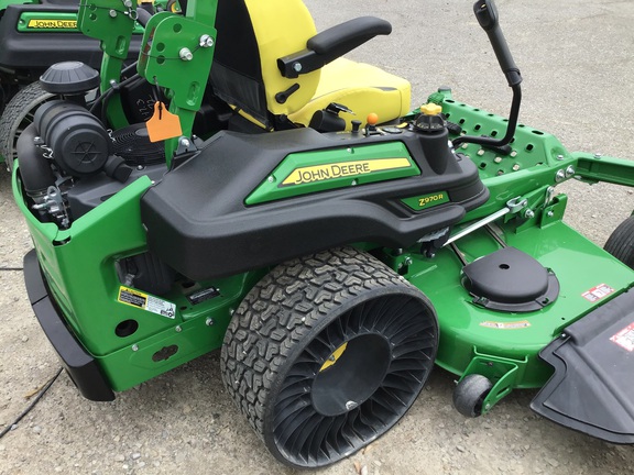 2022 John Deere Z970R Mower/Zero Turn