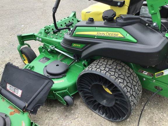 2022 John Deere Z970R Mower/Zero Turn