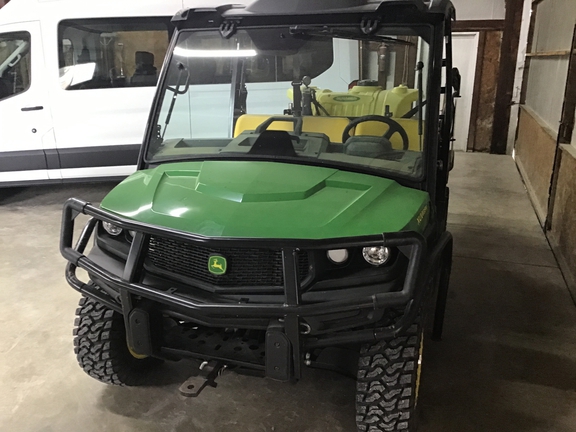 2022 John Deere XUV 835M ATV