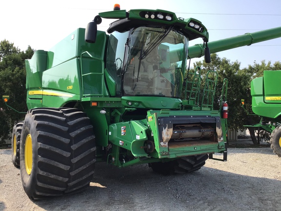 2020 John Deere S780 Combine