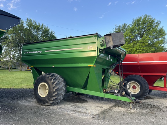 2009 J&M 875-18 Grain Cart