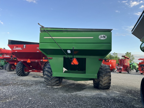 2009 J&M 875-18 Grain Cart