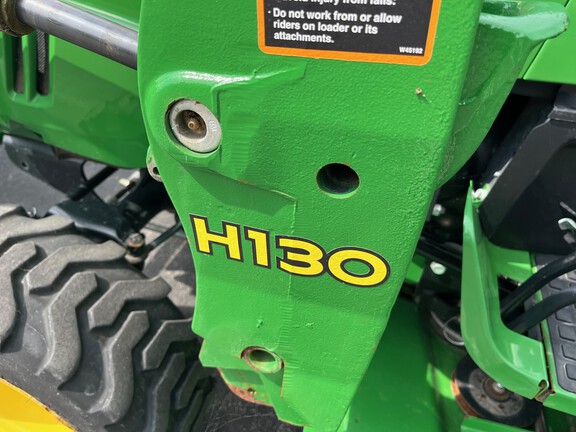 2016 John Deere 2032R Tractor Compact