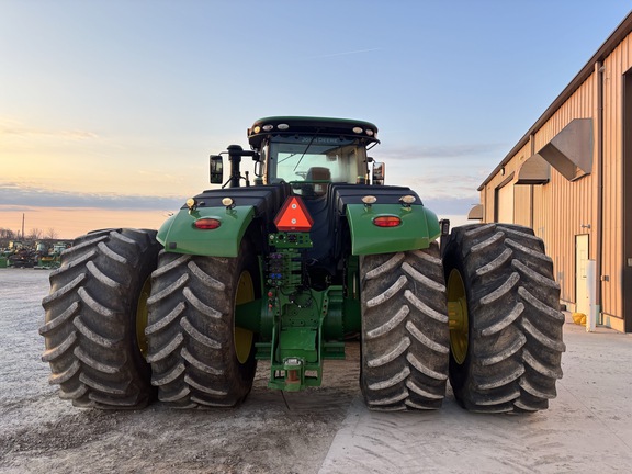 2021 John Deere 9520R Tractor 4WD