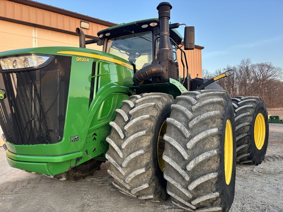 2021 John Deere 9520R Tractor 4WD
