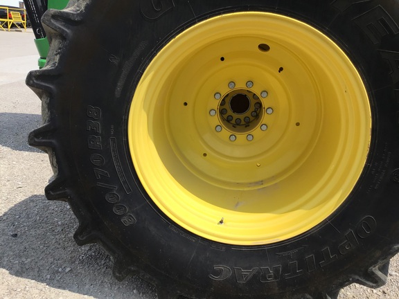 2021 John Deere 9520R Tractor 4WD