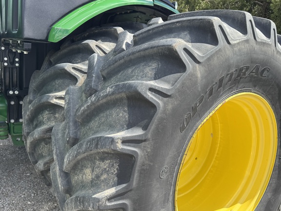 2021 John Deere 9520R Tractor 4WD