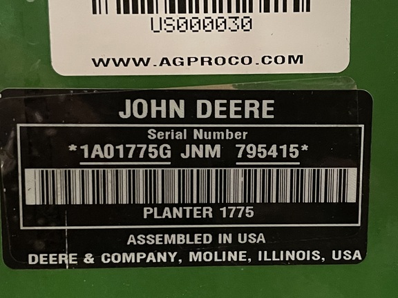 2022 John Deere 1775NT Planter