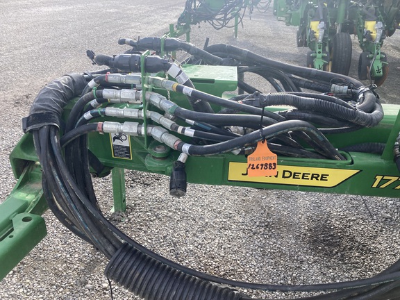 2022 John Deere 1775NT Planter