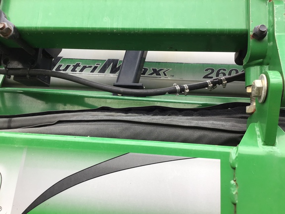 2019 Unverferth 2600 Nutrimax Applicator