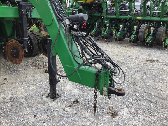 2019 Unverferth 2600 Nutrimax Applicator