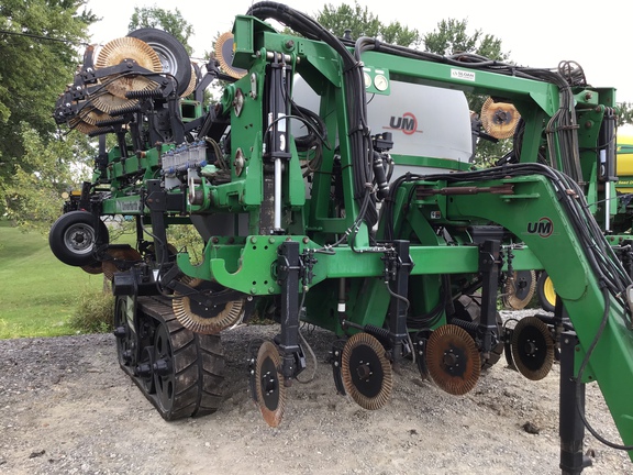 2019 Unverferth 2600 Nutrimax Applicator