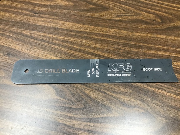 2003 John Deere 1890 Air Seeder