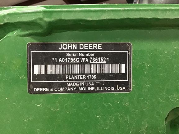 2015 John Deere 1795 Planter