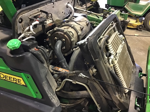 2019 John Deere 1570 Mower/Front Deck