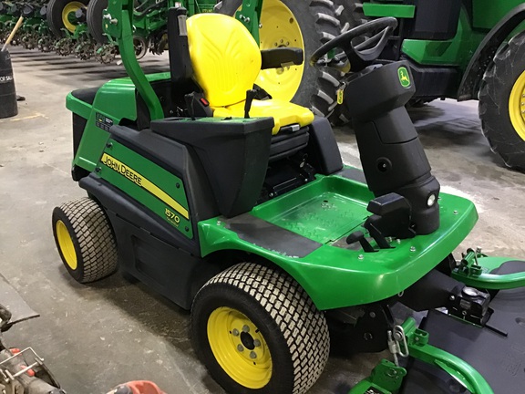 2019 John Deere 1570 Mower/Front Deck