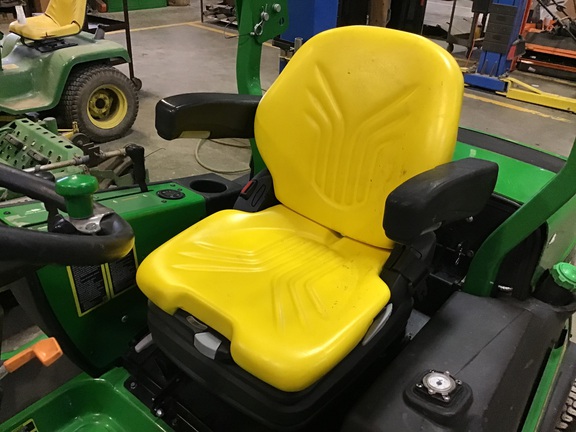 2019 John Deere 1570 Mower/Front Deck