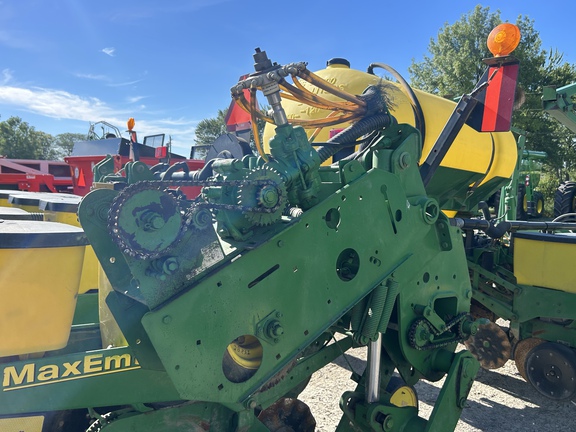 2005 John Deere 1770NT Planter