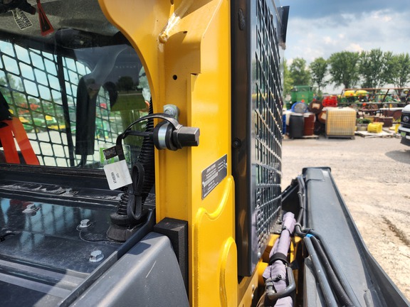 2023 John Deere 324G Skid Steer Loader