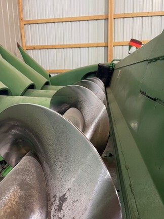 2010 John Deere 612C Header Corn Head