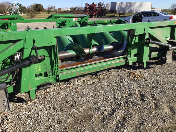 2010 John Deere 612C Header Corn Head