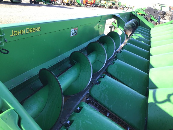 2010 John Deere 612C Header Corn Head