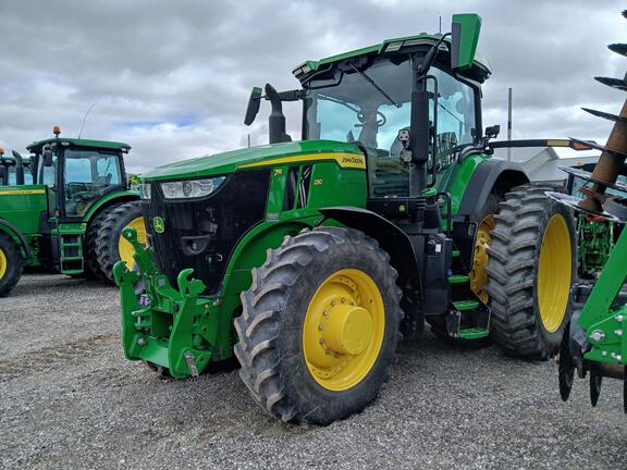 2024 John Deere 7R 230 Tractor