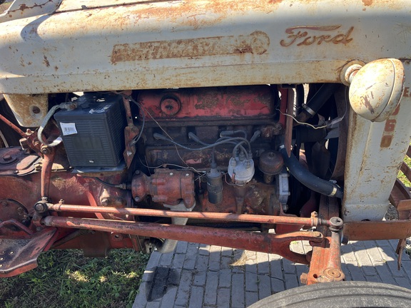 1957 Ford 860 Tractor