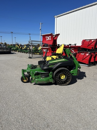 2022 John Deere Z970R Mower/Zero Turn