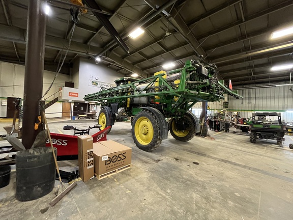 2019 John Deere R4038 Sprayer/High Clearance