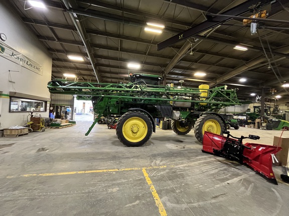 2019 John Deere R4038 Sprayer/High Clearance