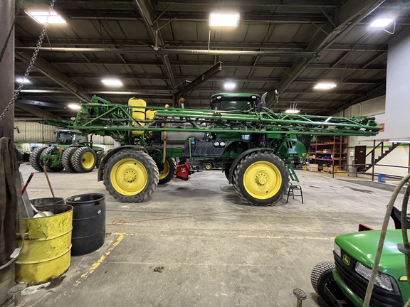 2019 John Deere R4038 Sprayer/High Clearance