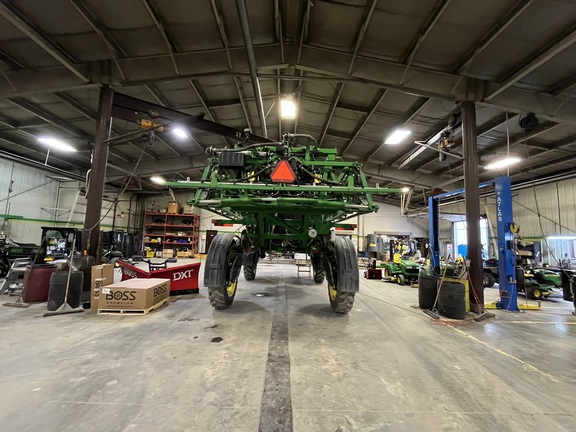 2019 John Deere R4038 Sprayer/High Clearance