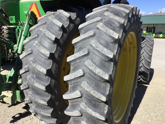 2015 John Deere 8345R Tractor