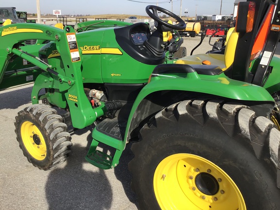 2008 John Deere 3720 Tractor Compact