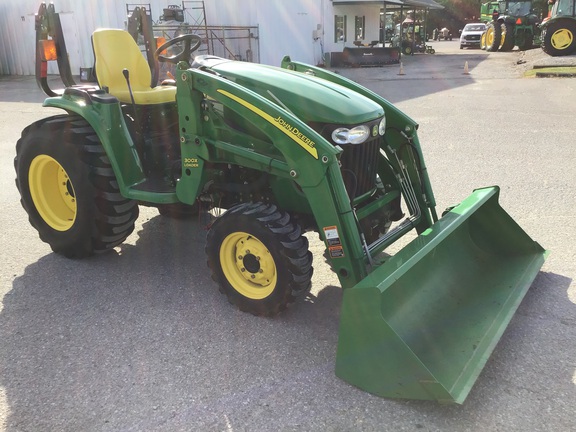 2008 John Deere 3720 Tractor Compact