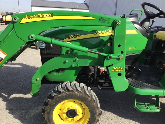 2008 John Deere 3720 Tractor Compact