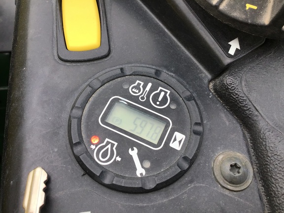 2023 John Deere Z930M Mower/Zero Turn