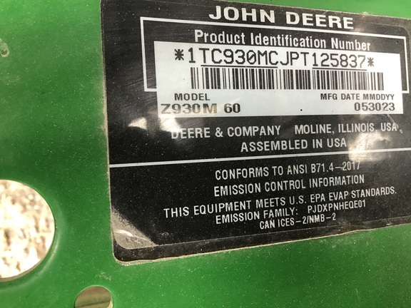 2023 John Deere Z930M Mower/Zero Turn
