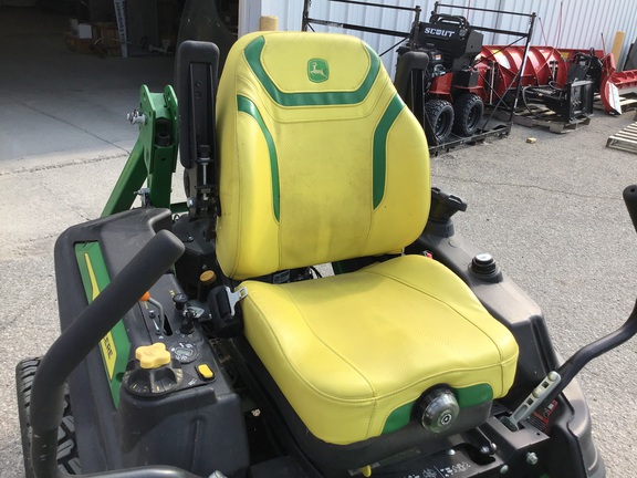 2023 John Deere Z930M Mower/Zero Turn