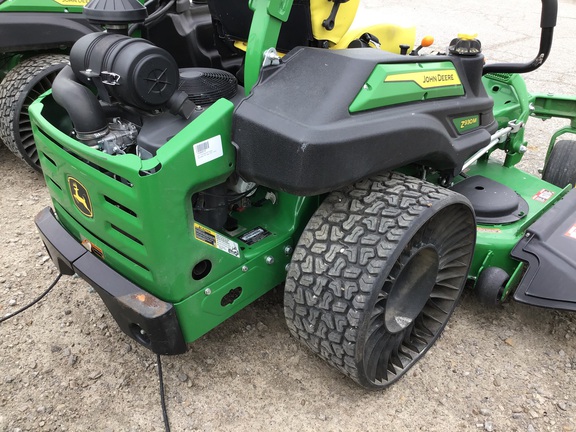 2023 John Deere Z930M Mower/Zero Turn